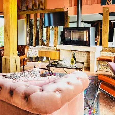 Дом отдыха La Grange Du Tillieul - Haras De La Varende Le Mesnil-Simon (Calvados)